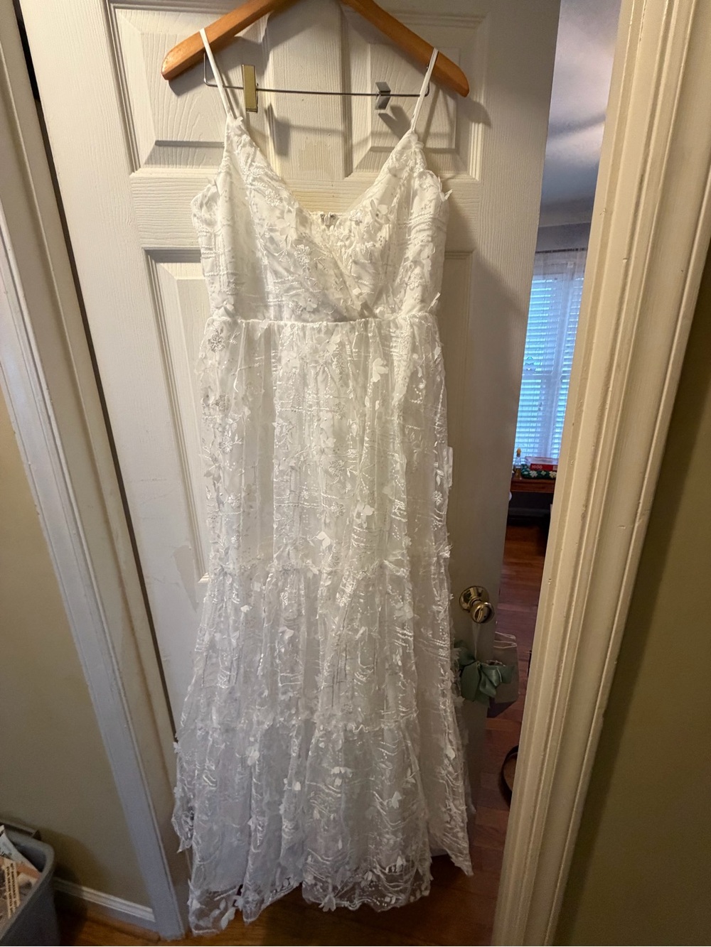 Lulu's White Lace Spaghetti-Strap Wedding Dress